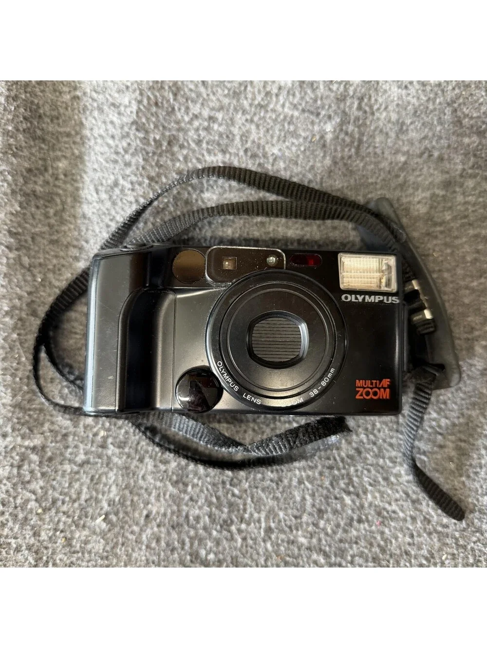 Vintage Olympus Multi AF Zoom 35mm Film Camera Black Point Shoot Flash Japan